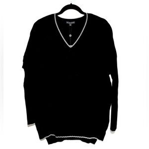 Adrianna Papel V-Neck High-Low Tunic Sweater black with grey trim Size L NWT